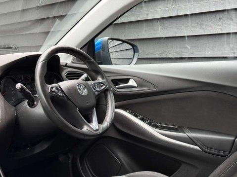 Vauxhall Grandland X 1.2 Grandland X SE T S/S 5dr 29
