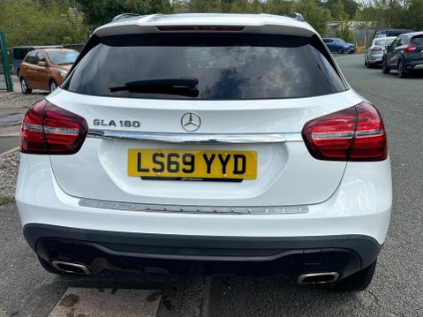 Mercedes-Benz GLA 1.6 GLA180 Urban Edition 7G-DCT Euro 6 (s/s) 5dr 4