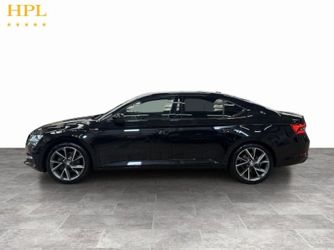 Skoda Superb 1.5 TSI ACT SportLine Plus Hatchback 5dr Petrol DSG Euro 6 (s/s) (150 ps) C 4