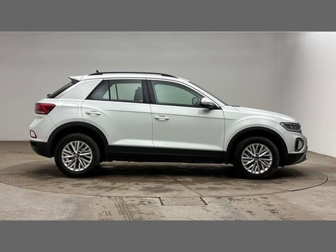Volkswagen T-Roc 1.5 TSI Life SUV 5dr Petrol DSG Euro 6 (s/s) (150 ps) 2