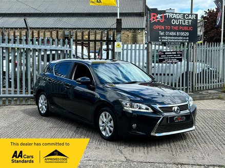 Lexus CT 200H SE