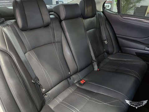 Lexus Es 2.5 300h Takumi E-CVT Euro 6 (s/s) 4dr 91