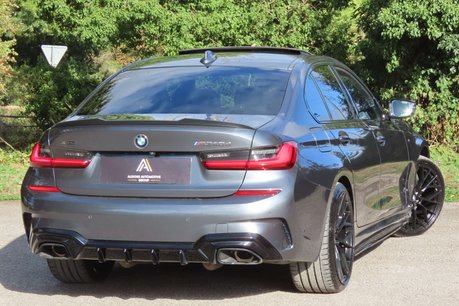 BMW 3 Series 3.0 M340d MHT Saloon 4dr Diesel Hybrid Auto xDrive Euro 6 (s/s) (340 ps) 4