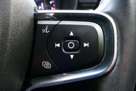 Volvo XC40 2.0 XC40 Inscription Pro B4 MHEV Auto 5dr 43