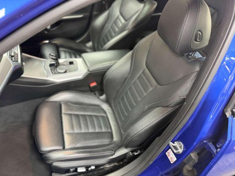 BMW 3 Series 2.0 330e 12kWh M Sport Saloon 4dr Petrol Plug-in Hybrid Auto Euro 6 (s/s) ( 44