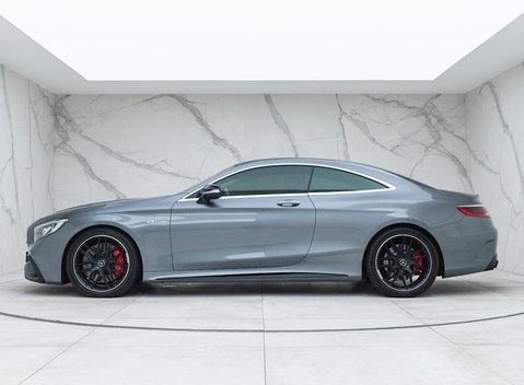 Mercedes-Benz S63 AMG Coupe 2