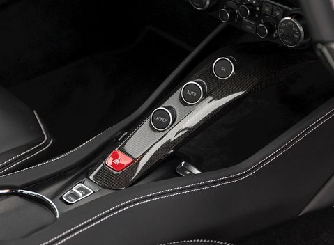 Ferrari California T 22