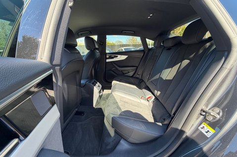 Audi A5 SPORTBACK TFSI QUATTRO S LINE MHEV -APPLE CARPLAY -FULL AUDI S/HISTORY 24