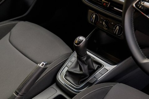 Skoda Fabia COLOUR EDITION MPI 34