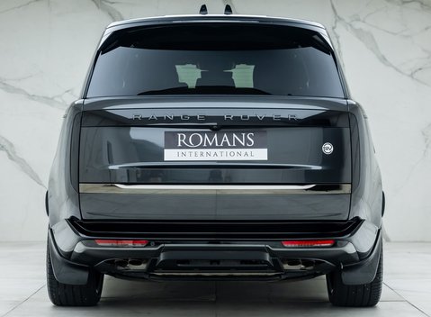 Land Rover Range Rover P530 SV 5