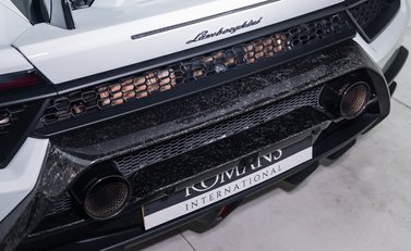 Lamborghini Huracan Spyder LP 640-4 PERFORMANTE 40