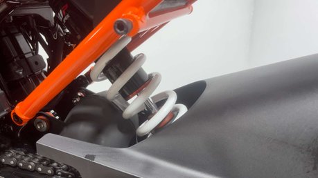 KTM RC 390 2024 1K VERY CLEAN A2 READY SPORTS BIKE 390CC 46