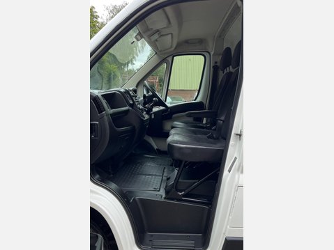 Citroen Relay 2.2 BlueHDi 35 Enterprise Panel Van 5dr Diesel Manual L3 High Roof Euro 6 ( 44