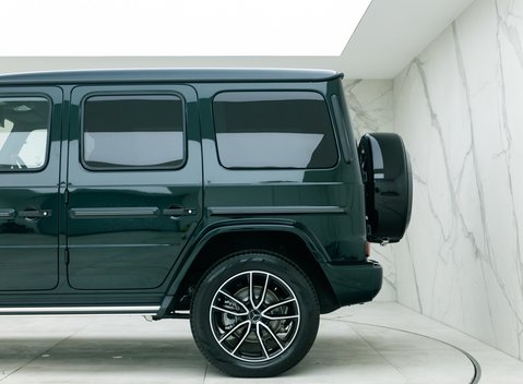 Mercedes-Benz G Class G400d AMG LINE PREMIUM PLUS 28