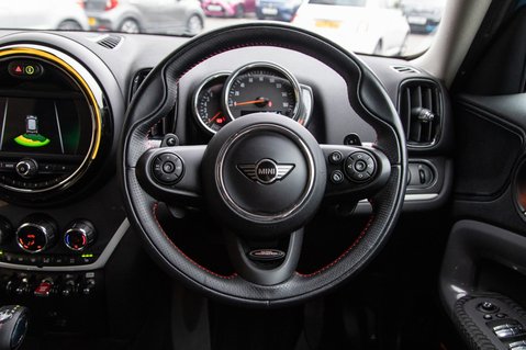 Mini Countryman COOPER S 21