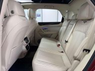 Bentley Bentayga 6.0 W12 SUV 5dr Petrol Auto 4WD Euro 6 (s/s) (608 ps) 33