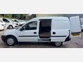 Vauxhall Combo 1.3 CDTi 2000 16v Panel Van 3dr Diesel Manual (134 g/km, 69 bhp) 10