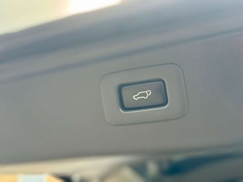 Toyota Alphard GOLDEN EYES II TWIN SUNROOF GRADE 4B WOW 75