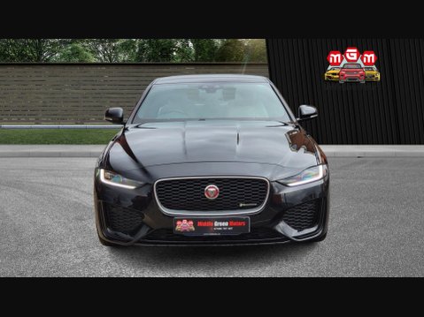 Jaguar XE R-DYNAMIC S 5