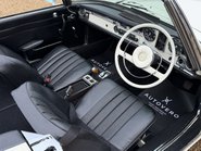 Mercedes-Benz SL Series 230SL Pagoda 39