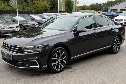Volkswagen Passat GTE DSG - VAT Q - 1 OWNER - PLUG IN HYBRID - 3 IN STOCK 11