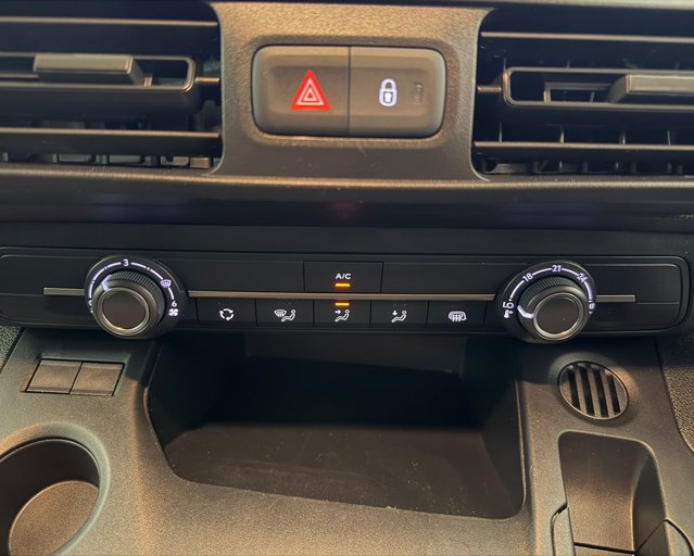 Peugeot Partner PARTNER LONG DIESEL 850 1.5 Blue HDi 100 Professional Prem + Crew Van