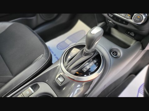 Nissan Juke DIG-T TEKNA DCT 14