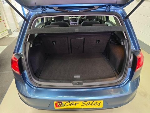 Volkswagen Golf 1.4 TSI BlueMotion Tech Match DSG Euro 6 (s/s) 5dr 9