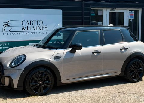 Mini Hatch 1.5 Cooper Sport Hatchback 5dr Petrol Manual Euro 6 (s/s) (136 ps) 1