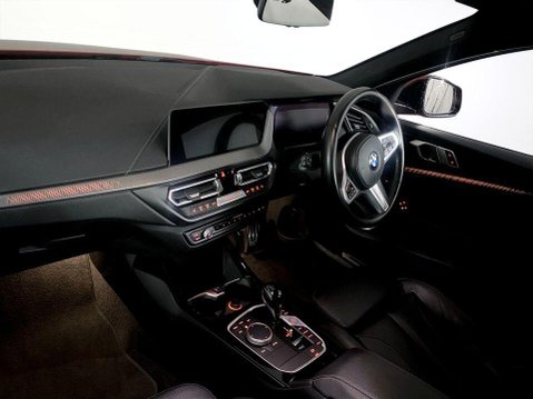 BMW 1 Series 1.5 118i M Sport (LCP) Hatchback 5dr Petrol DCT Euro 6 (s/s) (136 ps) Parki 14