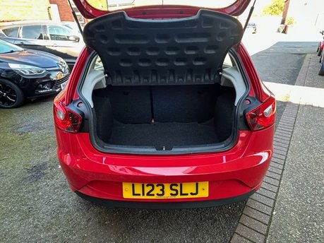 SEAT Ibiza TSI I-TECH 4