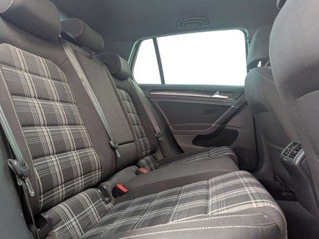 Volkswagen Golf 2.0 Golf GTD 5dr 50