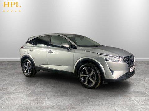 Nissan Qashqai 1.3 DIG-T MHEV N-Connecta SUV 5dr Petrol Hybrid XTRON Euro 6 (s/s) (158 ps) 1