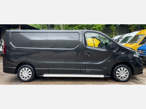 Vauxhall Vivaro 1.6 CDTi 2900 Sportive L2 H1 Euro 5 5dr 7