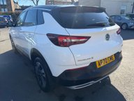 Vauxhall Grandland X SRI NAV 5