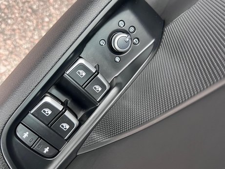 Audi S3 2.0 TFSI Black Edition Sportback S Tronic quattro Euro 6 (s/s) 5dr 40