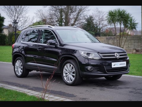 Volkswagen Tiguan 2.0 TDI BlueMotion Tech Match DSG 4WD Euro 5 (s/s) 5dr 4