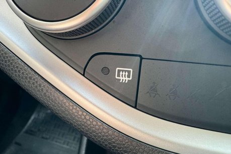 Kia Picanto 1.0 1 Air Hatchback 5dr Petrol Manual Euro 6 (65 bhp) 35