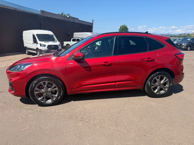 Ford Kuga ST-LINE FIRST EDITION 4