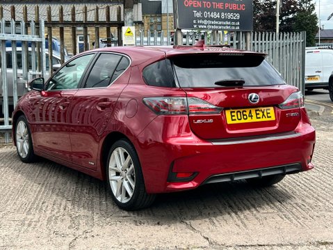 Lexus CT 200H LUXURY 11