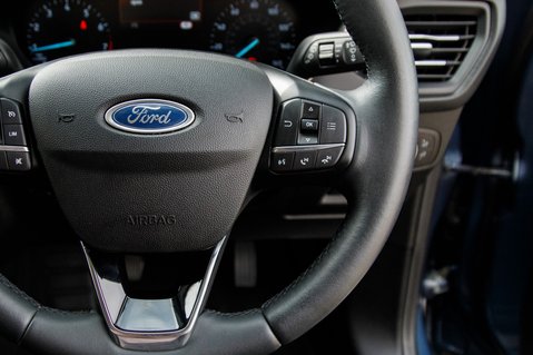 Ford Focus TITANIUM 19