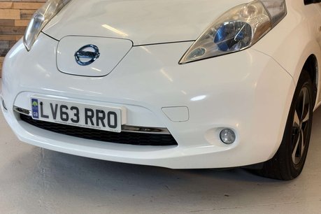 Nissan LEAF 24kWh Visia Hatchback 5dr Electric Auto (107 bhp) 84