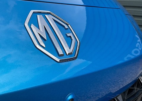 MG MG3 1.5 HYBRID+ TROPHY 4