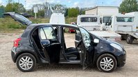 Toyota Yaris 1.3 VVT-i TR Hatchback 5dr Petrol Manual (141 g/km, 85 bhp) 18
