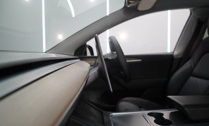 Tesla Model Y  Performance Enhanced Autopilot Auto Park & Summon Solid Black 1 Owner 20