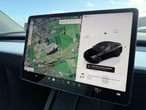 Tesla Model Y (Dual Motor) Long Range SUV 5dr Electric Auto 4WDE (384 bhp) 37