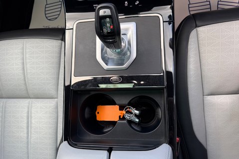 Land Rover Range Rover Evoque R-DYNAMIC HSE MHEV - 240 BHP - FULL SERVICE HISTORY - ADAPTIVE CRUISE 56