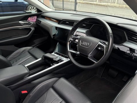 Audi E-Tron 55 Launch Edition Auto quattro 5dr 95kWh 11