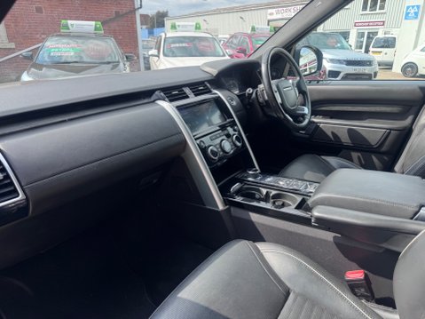 Land Rover Discovery SDV6 HSE LUXURY 14
