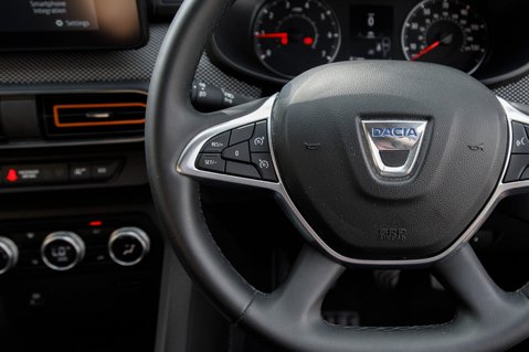 Dacia Sandero Stepway PRESTIGE TCE 19